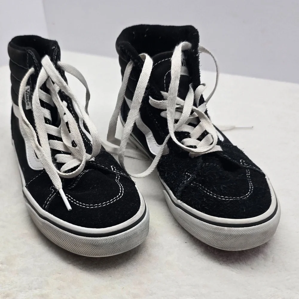 Vans Sk8-Hi High Top Sneakers Black White Suede Canvas Skate Shoes Youth 4.0